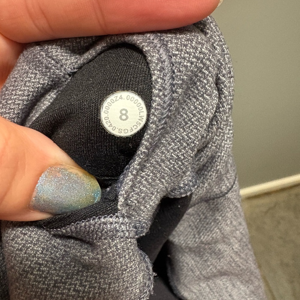 Lululemon size 8 Gray Heathered Leggings